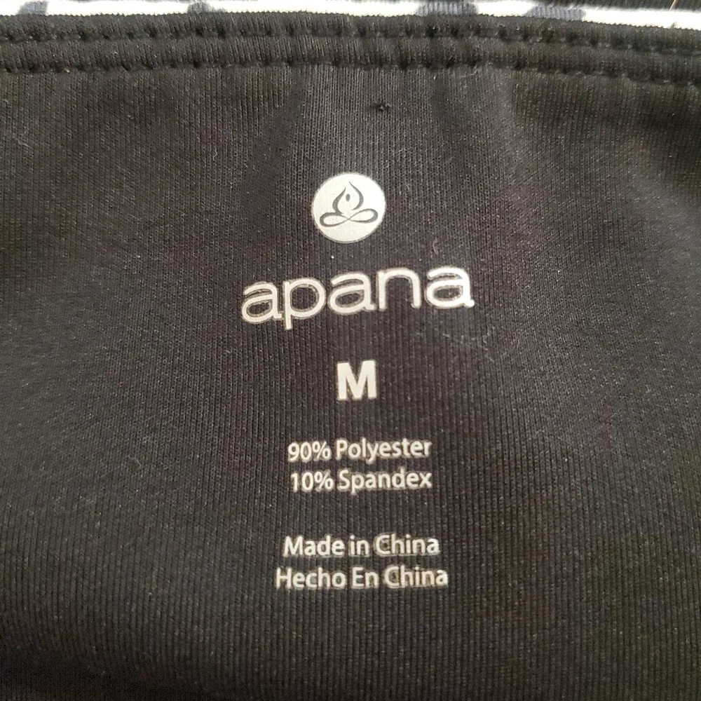 Apana Women's Black Animal Print 7/8 Workout Leggings‎ Medium